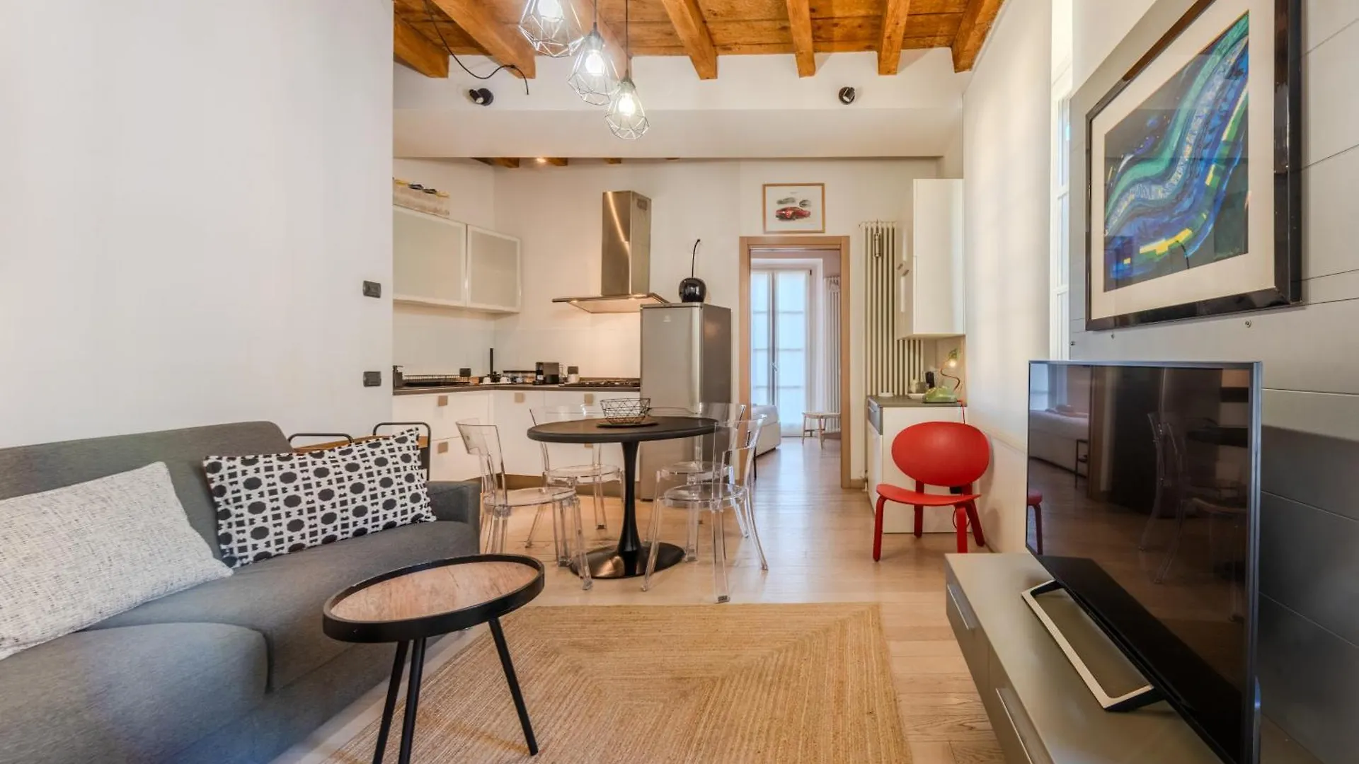 Crocetta Modern Flat Apartment Milan